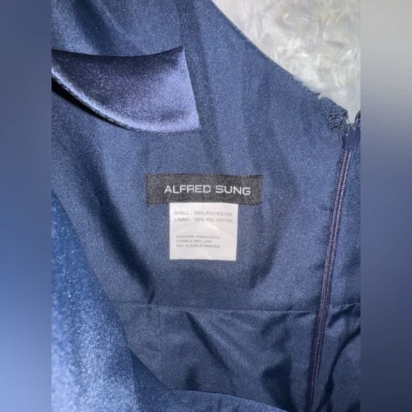 NEW Alfred Sung Bow Strap Satin Twill Trumpet MIDNIGHT NAVY Blue Gown sz 14 - Picture 3 of 6